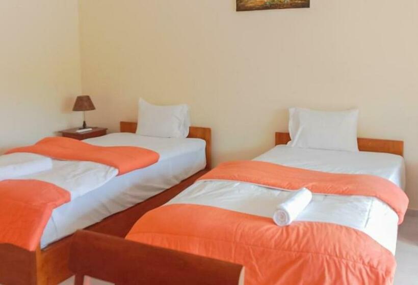 פנסיון The Lavana Manggo Seaside