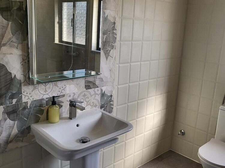 פנסיון Ufitness Retreat Guesthouse