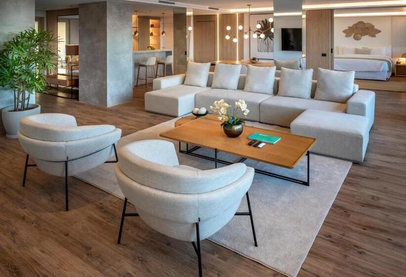 リゾートホテル Serhs Experience Suítes