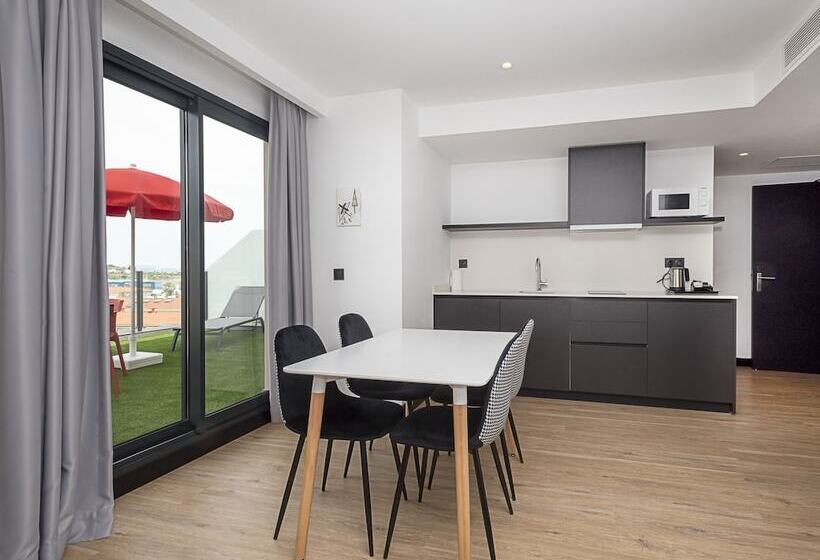 Sercotel Plana Suites