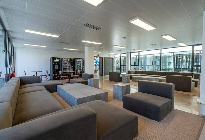 הוסטל Micampus Alicante Student Residence