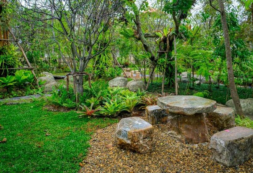 Bed and Breakfast Khwaithai Resort & Homestay ควายไทย