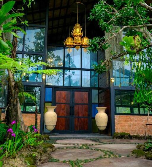 Bed and Breakfast Khwaithai Resort & Homestay   ควายไทย