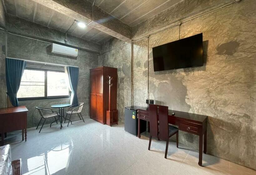 Bed and Breakfast Khwaithai Resort & Homestay   ควายไทย