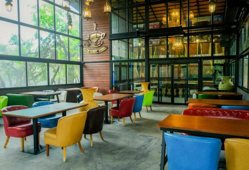 Bed and Breakfast Khwaithai Resort & Homestay   ควายไทย