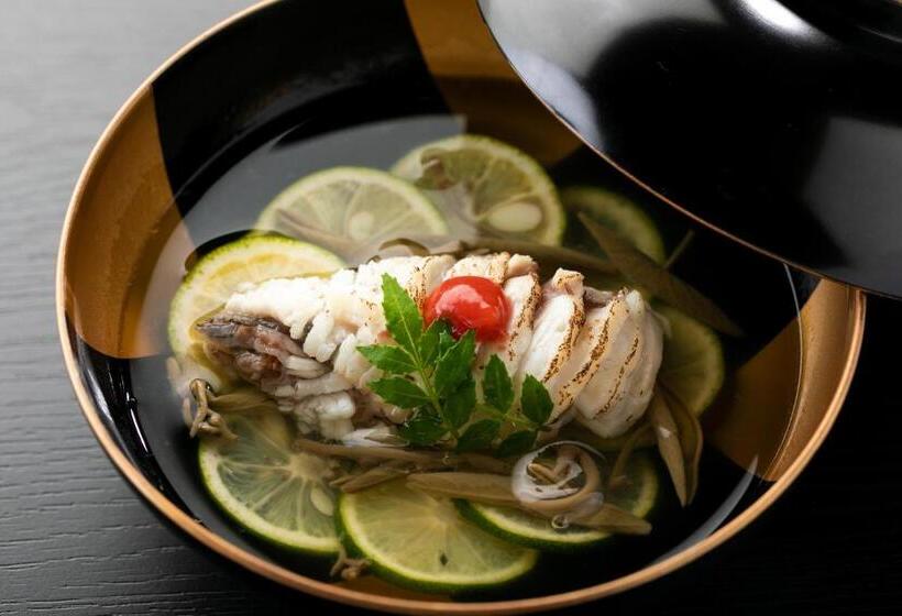 Отель 京よろず