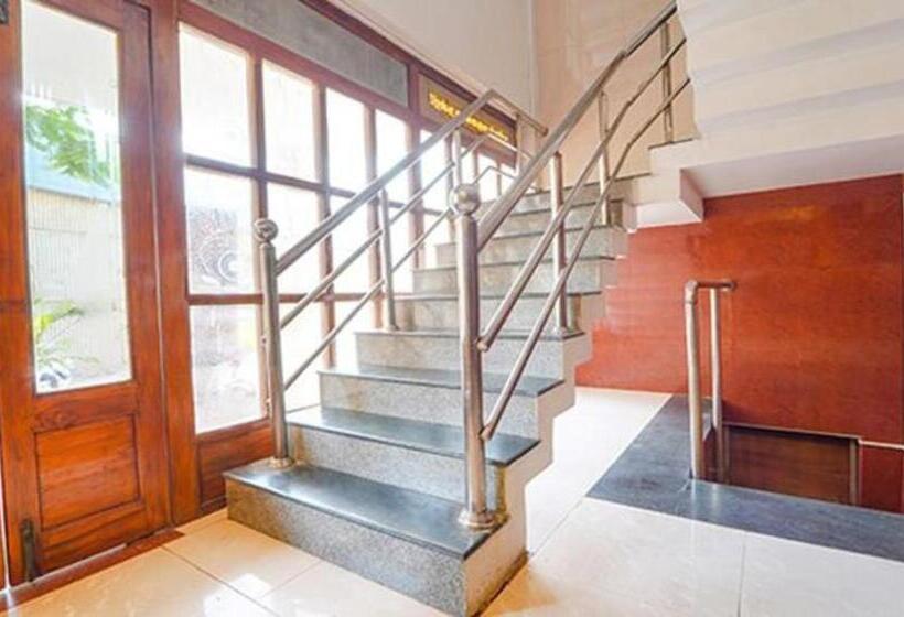 בית מלון כפרי Fabexpress Janakiraman