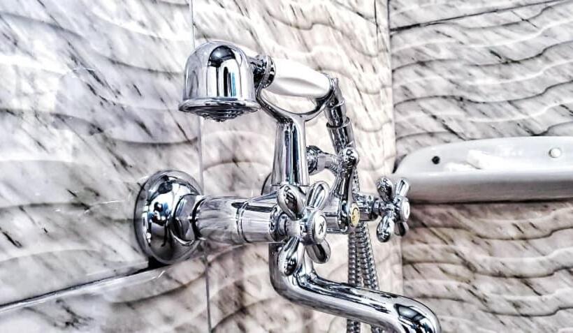 هتل Gipir And Labongo Safari Lodge Ltd