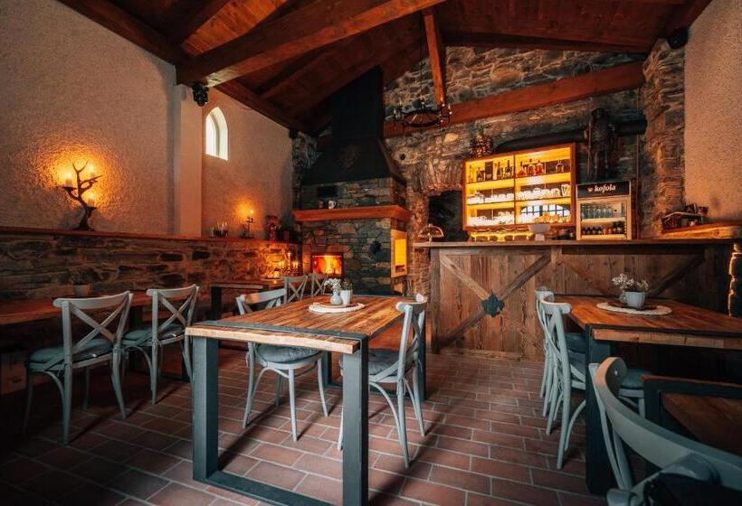 Hrad Kunzov Boutique Hotel & Spa & Restaurant