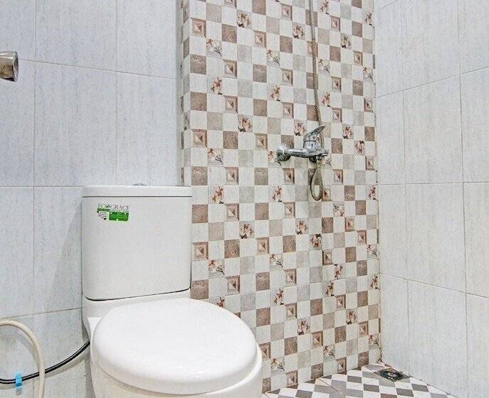 בית מלון כפרי Oyo 91985 Penginapan Noer Syariah