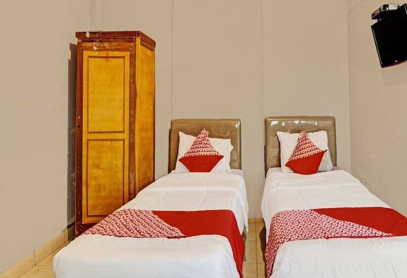 בית מלון כפרי Oyo 91985 Penginapan Noer Syariah