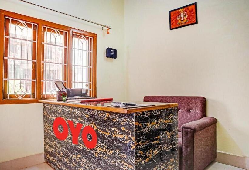 בית מלון כפרי Oyo Flagship 70252  Samridhi