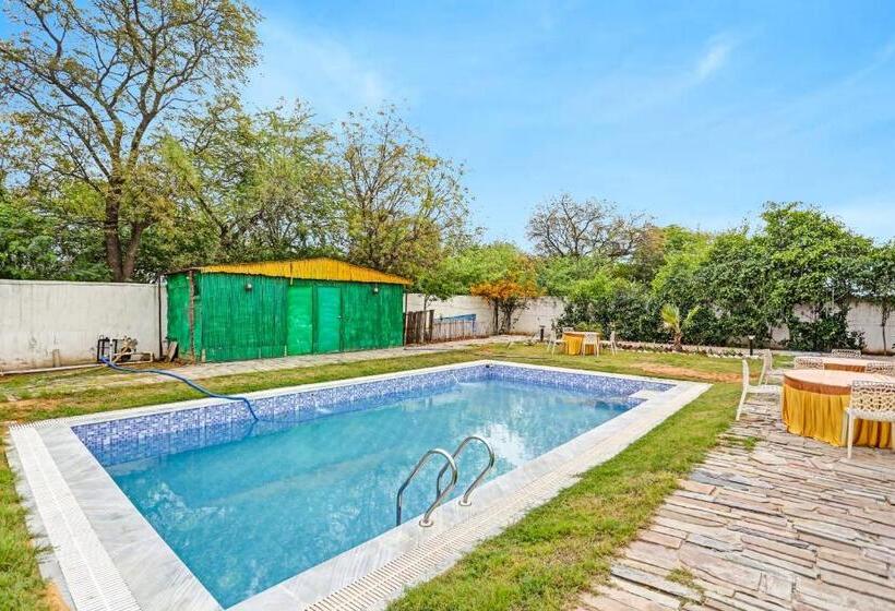 בית מלון כפרי Oyo Sehgal Farms