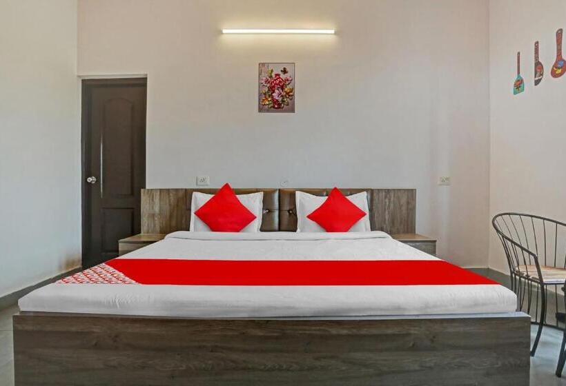 בית מלון כפרי Oyo Sehgal Farms