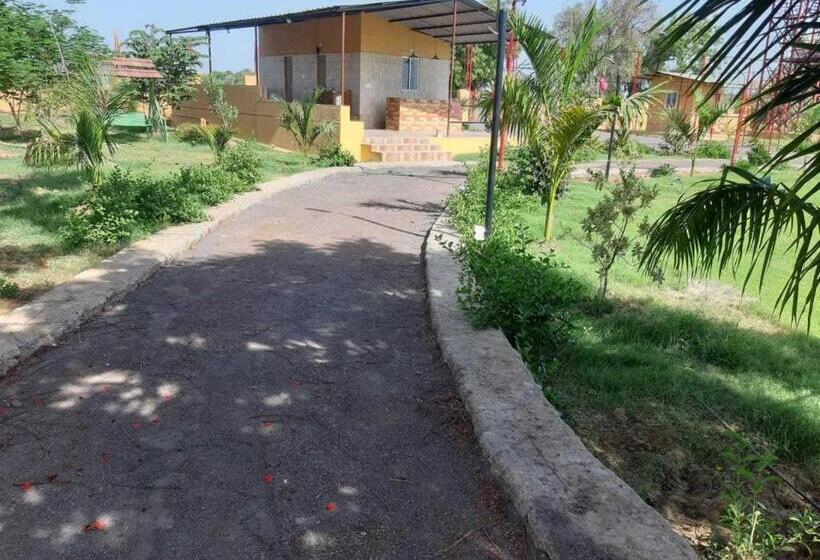 호텔 Pop 701982 Camp Unity