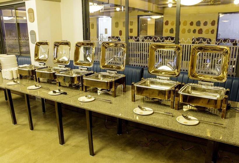 Keys Lite By Lemon Tree Hotels, Vadodara