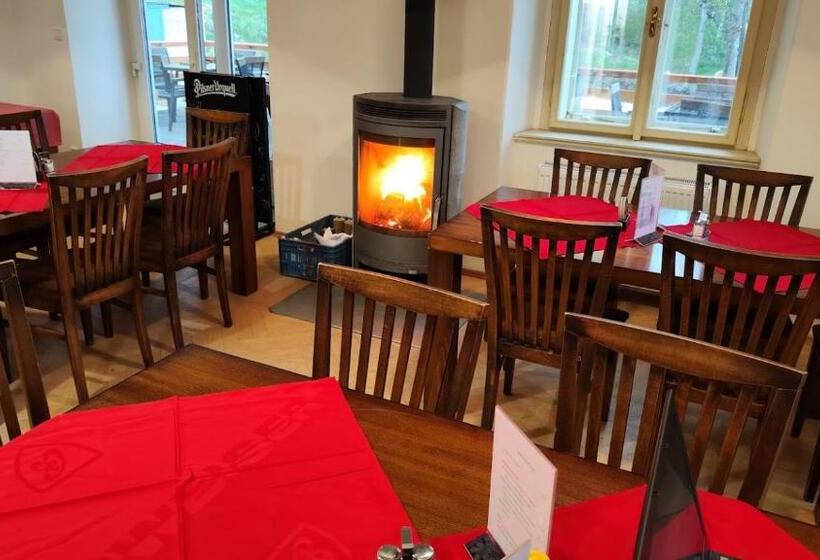 בית מלון כפרי Stará škola