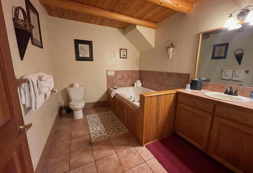 فندق The Lindsay Lodge