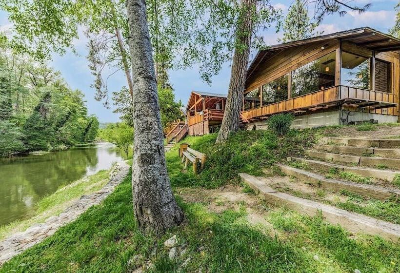 فندق The Lindsay Lodge