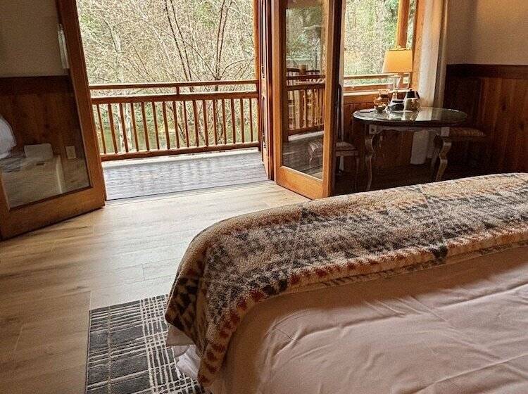 فندق The Lindsay Lodge