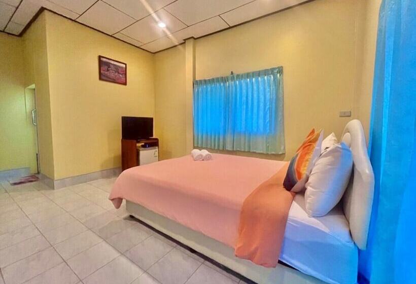 בית מלון כפרי Thungwua Laen Resort