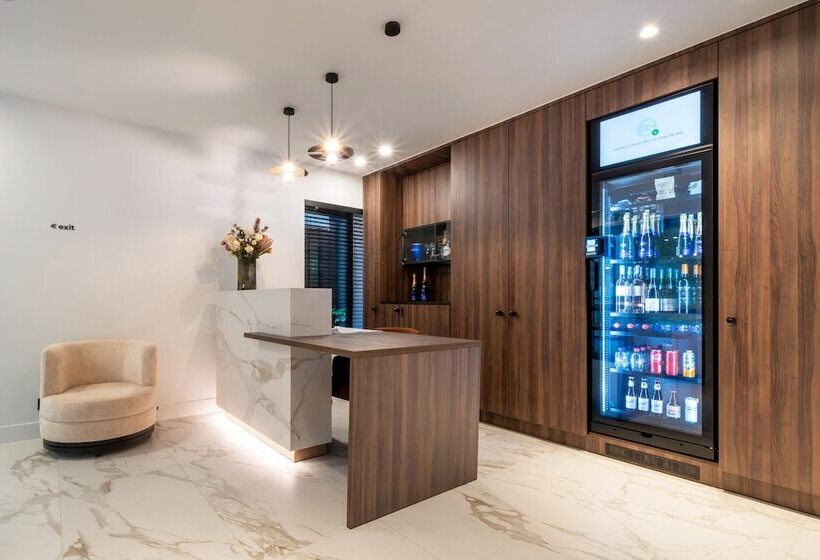 One Two Four Hotel & Spa