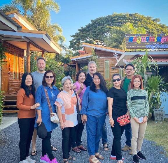 Pensionat ครัวบ้านไม้สัก โฮมสเตย์ เขาวงพระจันทร์ ลพบุรี