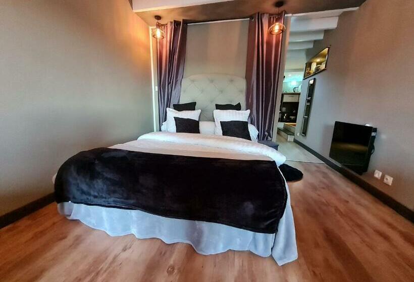 פנסיון Charme Du Xviie Siècle Près De Nancy, Jardin Privé Et Sentiers Balisés   Fr 1 584 194