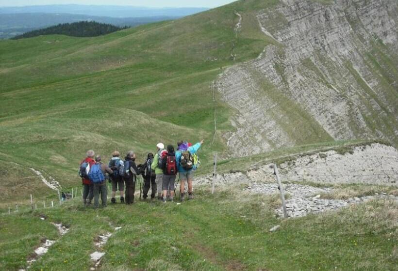 بنسيون Haut Jura