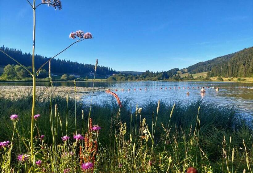 بنسيون Haut Jura