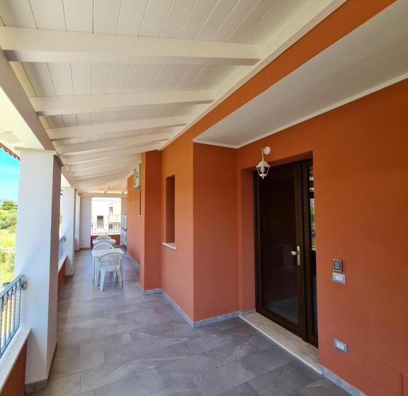 بنسيون Il Risveglio Di Pula Domo