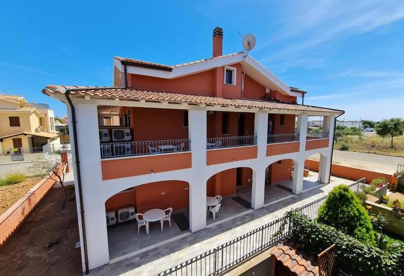 بنسيون Il Risveglio Di Pula Domo