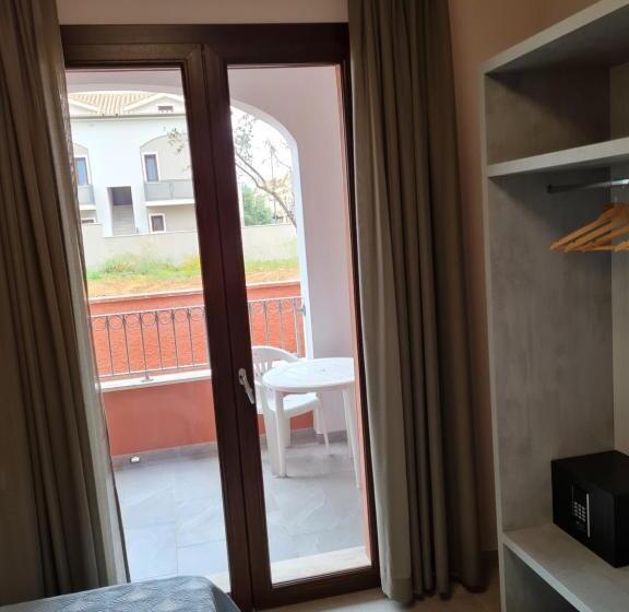 Пансион Le Anfore Di Nora Domo