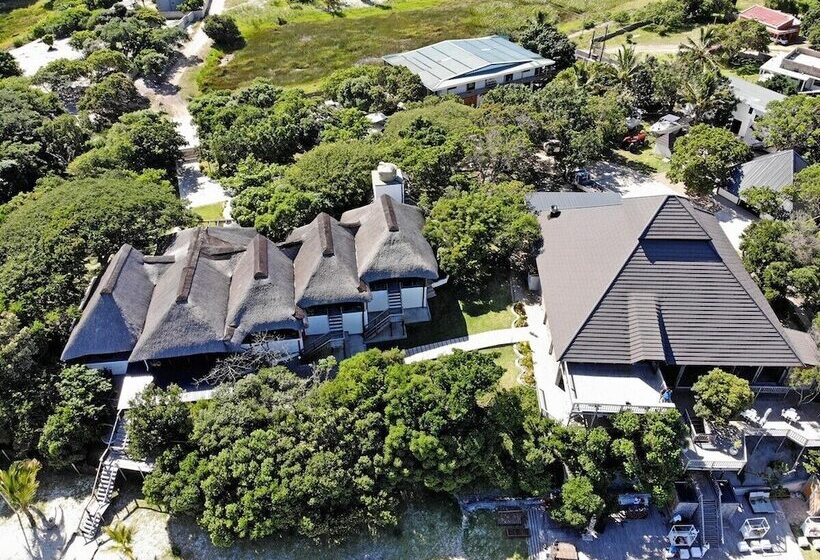 אתר נופש Mukumbura Lodge Bilene