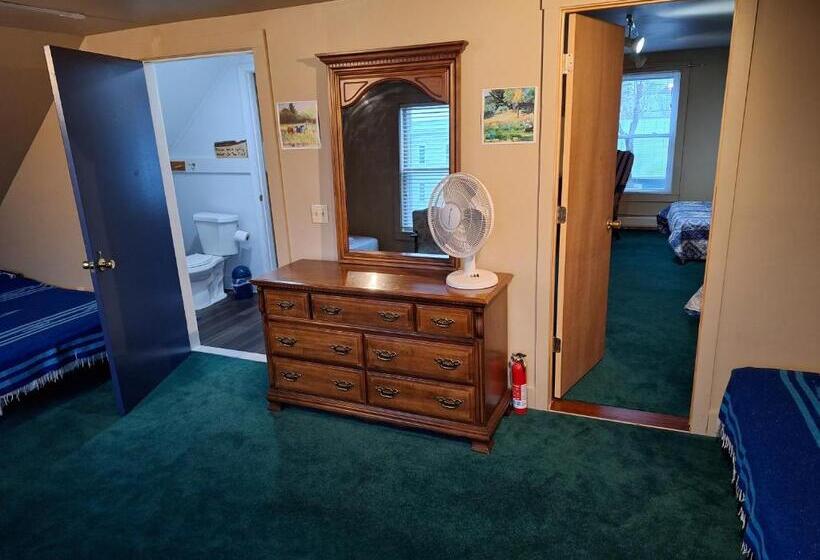 Terrapin Hostel