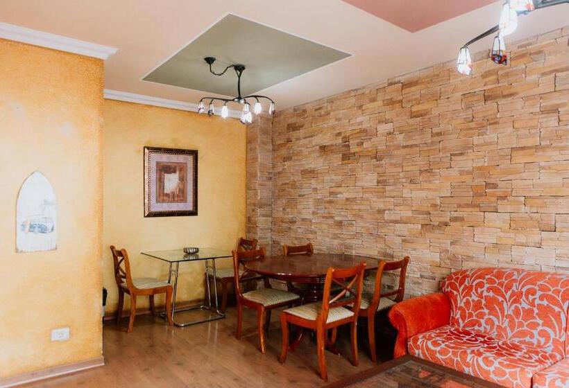 住宿加早餐  Endless Summer Vibes