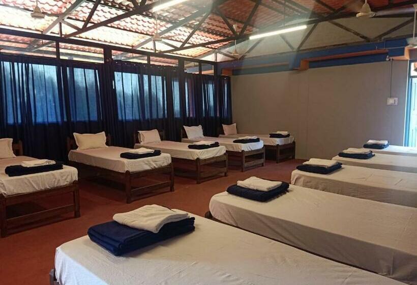 Bens Sea View Hostel