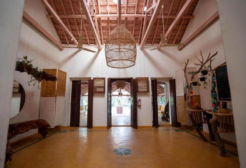 בית מלון כפרי Circle