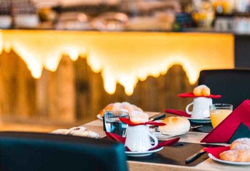 فندق Dolomiti Di De Martin D Oscar