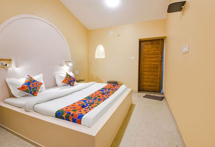 فندق Fabescape Kautilyaa Resort With Swimming Pool