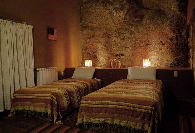 هتل Mallku Cueva