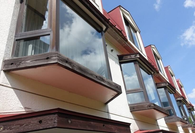 בית מלון כפרי Onikoube