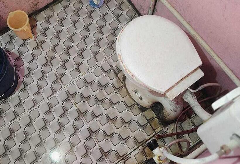 호텔 Oyo Veeru Guest House