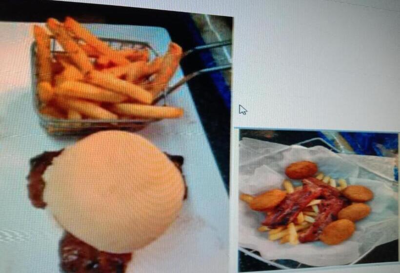 בית מלון כפרי Tony Hill Manor House