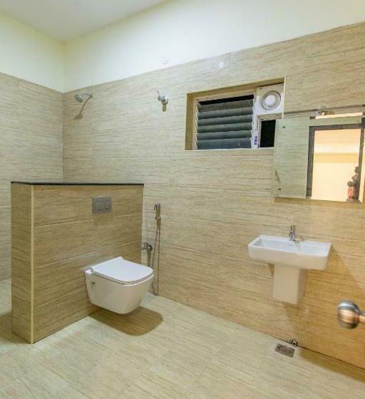 Отель Ttk Residency