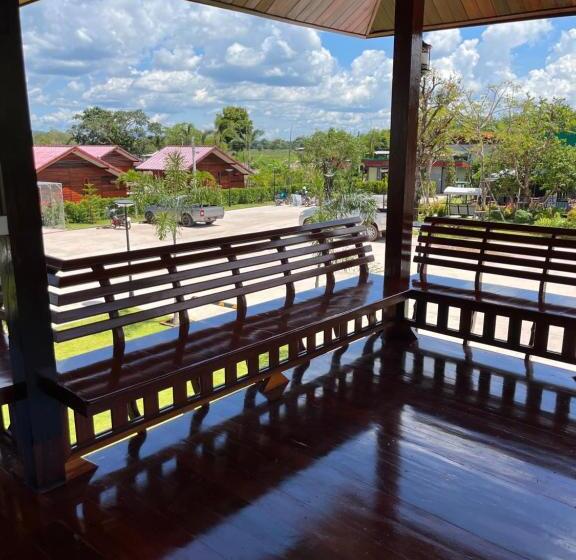 Hr Resort