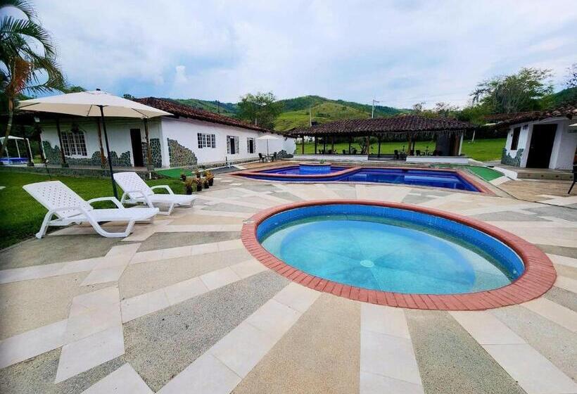 Kentia Eco Hotel Buga