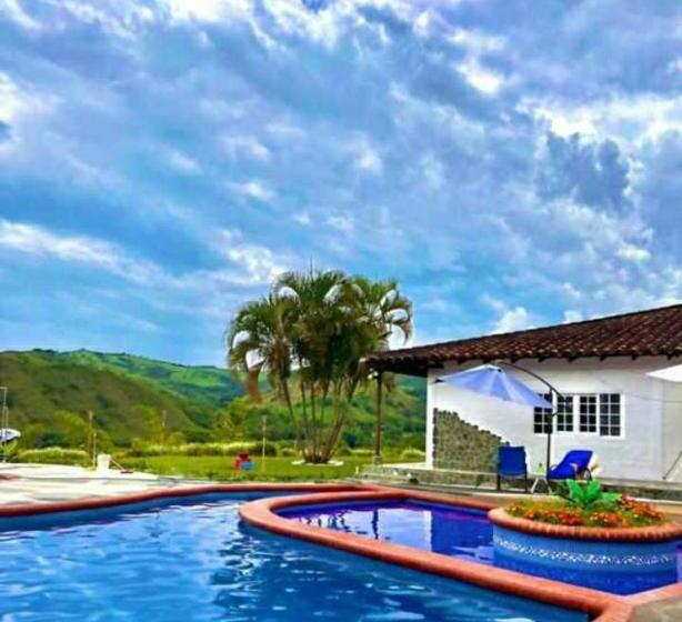 Kentia Eco Hotel Buga