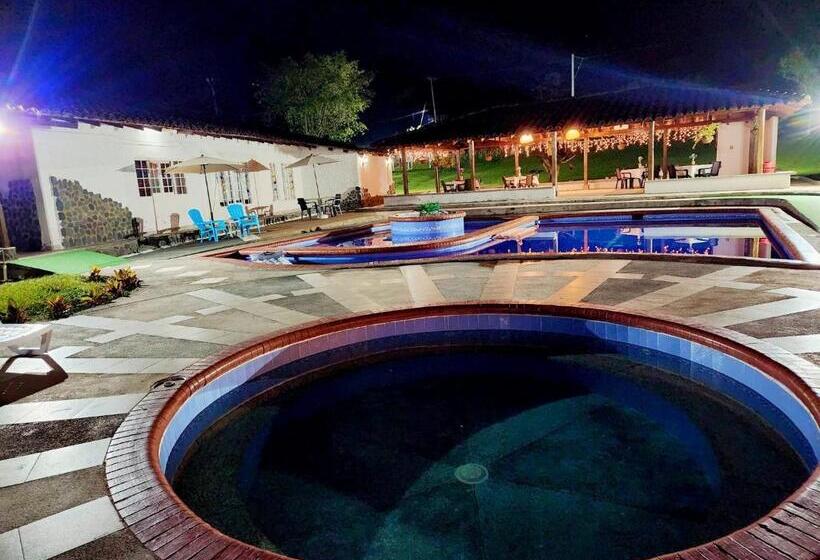 Kentia Eco Hotel Buga