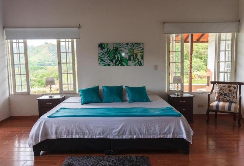 Kentia Eco Hotel Buga